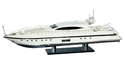 Модель яхты Overmarine Mangusta 108